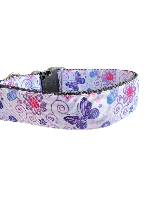 1.5″ Wide Butterflies and Flowers Nylon Dog Collar