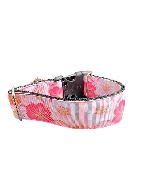 1.5″ Wide Pink Flowers Nylon Dog Collar