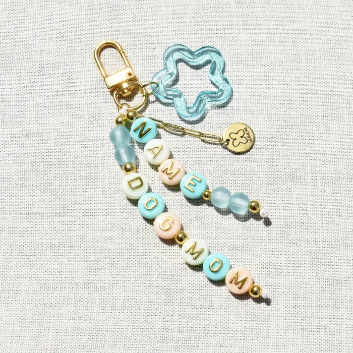 ‘DOG MOM’ Handmade Personalized Bag Charm / Key Chain
