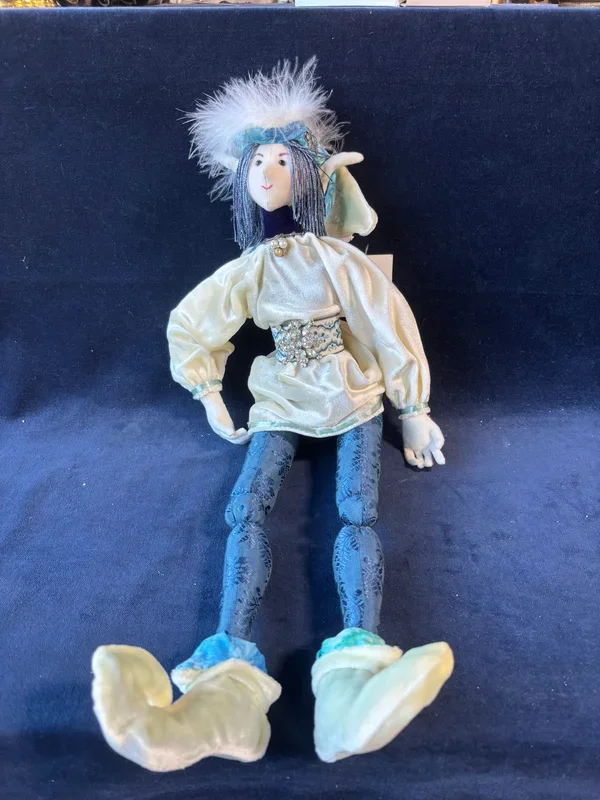 (A)High Elf Doll