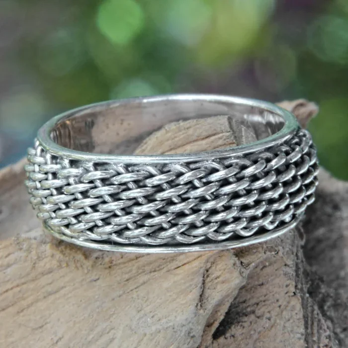 Amlapura Weave Sterling Silver Ring