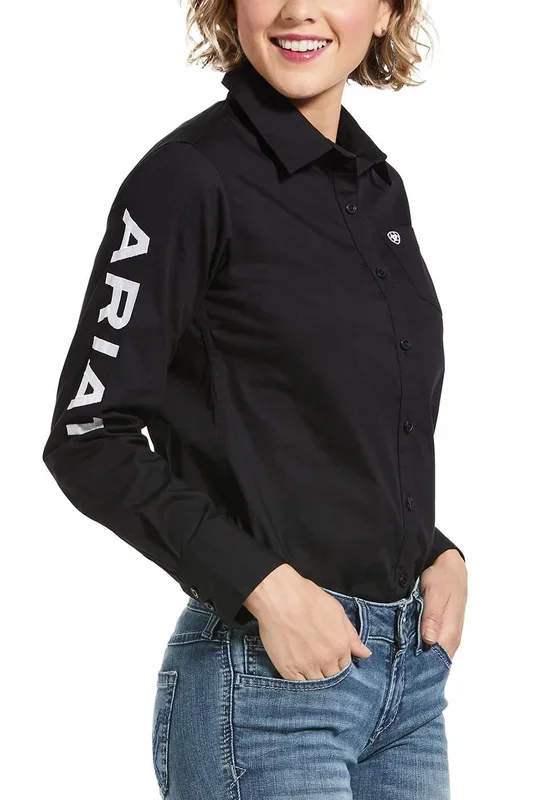 Ariat Women’s Team Kirby Wrinkle-Resistant Stretch Western Performance Shirt