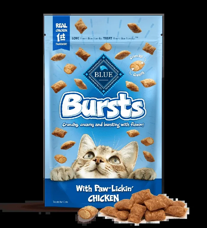 BLUE™ Bursts Paw-Lickin’ Chicken Cat Treats