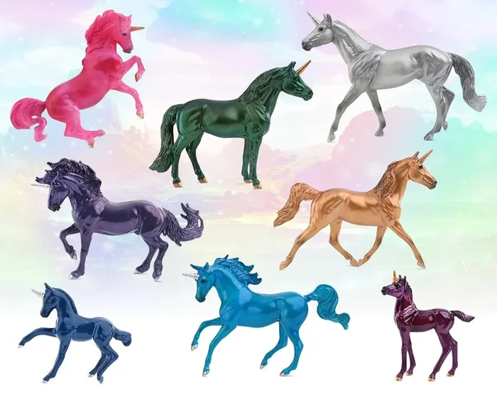 Breyer – Sparkling Splendor Unicorn Set (6 Unicorn+ 2 Foals)