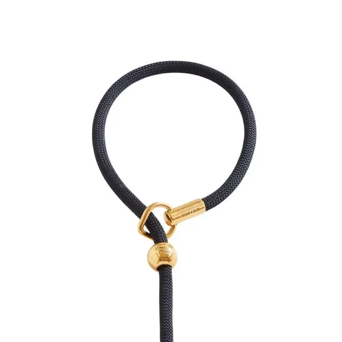 BUBBLE & SPIKE Black & Gold Simple Slip Lead