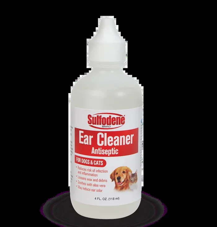 Farnam Ear Cleaner for Dogs & Cat Relieves Scratching (4.0-oz)