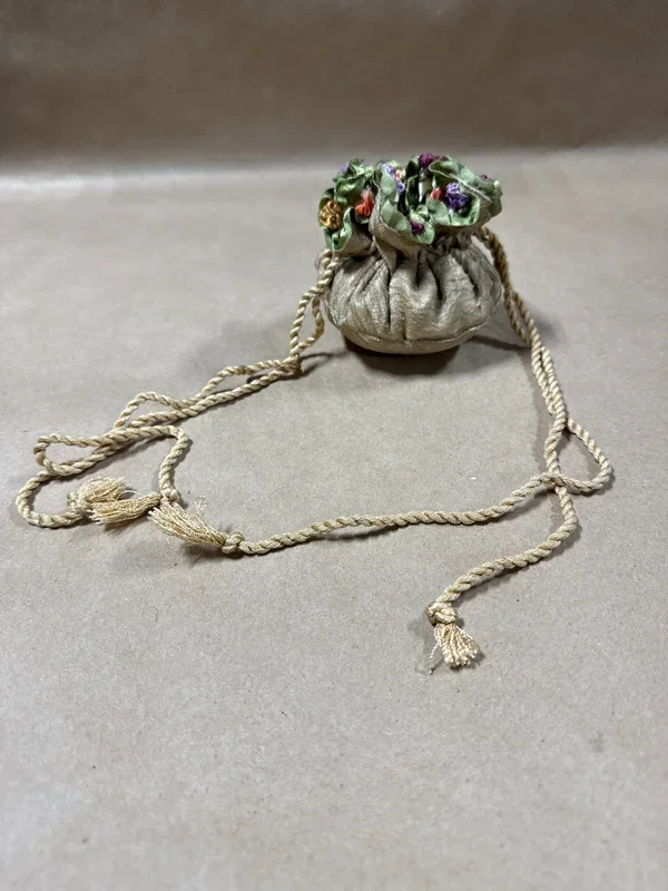Floral Drawstring Padded Pouch