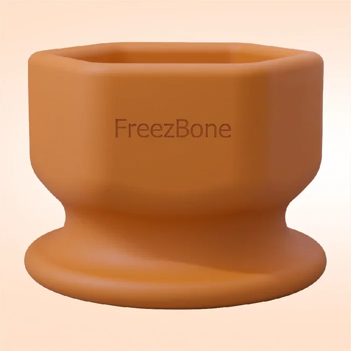 FreezCup – Long-Lasting Chew Fun