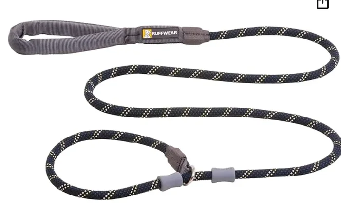 Just a Cinch Leash – Obsidian Black