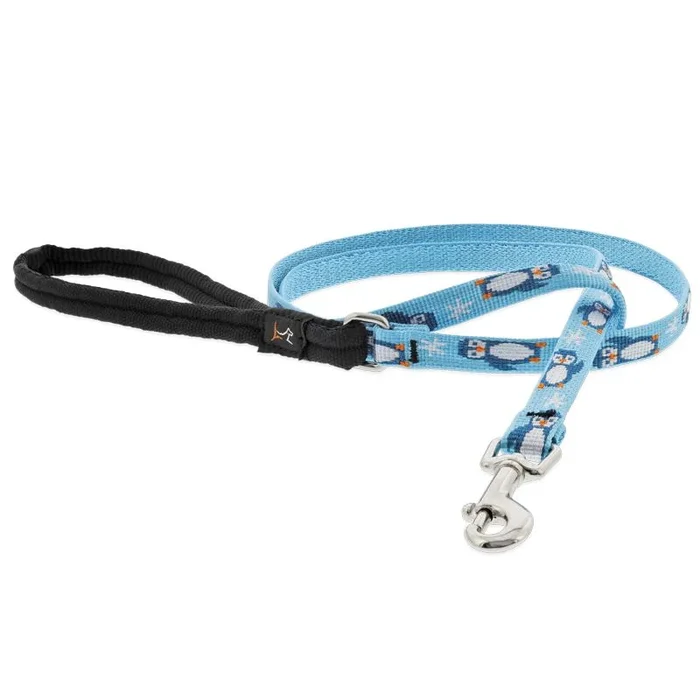 LupinePet – Christmas Leashes