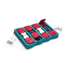 Outward N & O Dog Brick