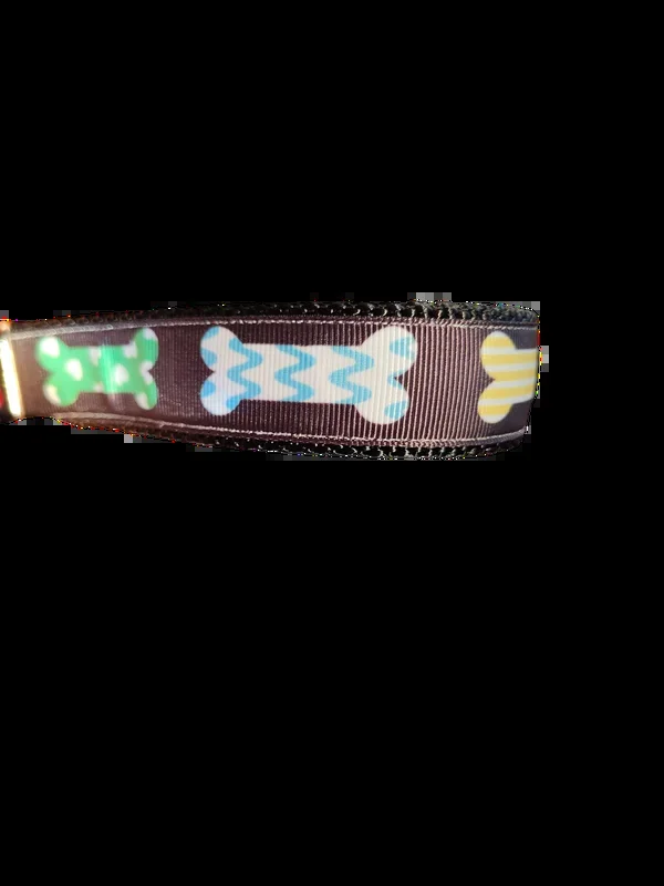 Patterned Bones Nylon Dog Collar