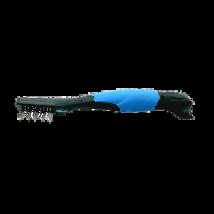 Replaceable Blade Mat Breaker by Zolitta