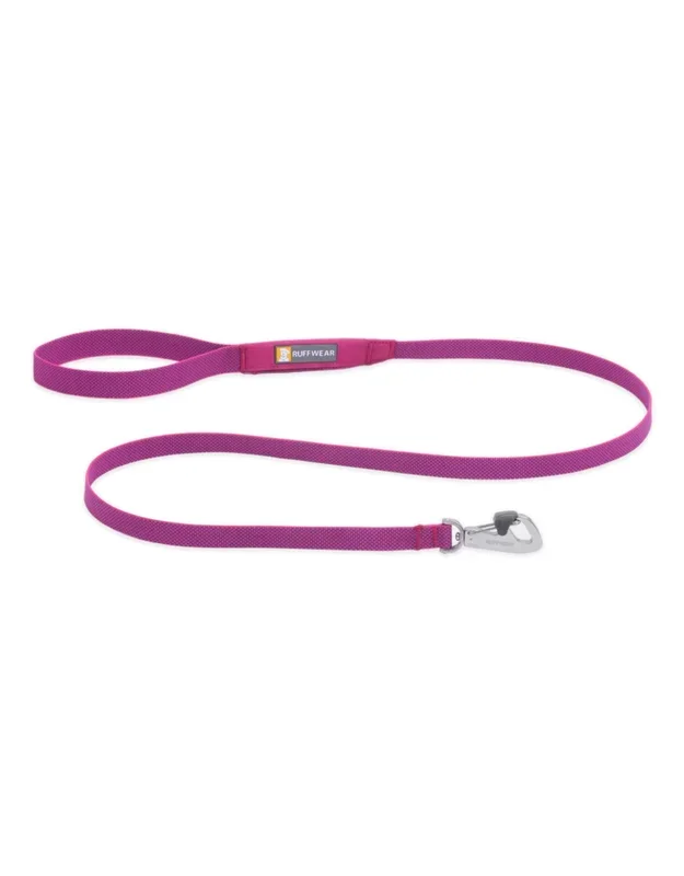 RUFFWEAR Hi & Light Leash – Alpenglow Pink