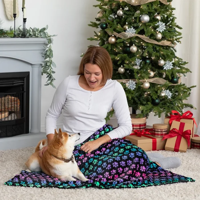 Super Cozy™ Fleece Paw Print Throw Blanket