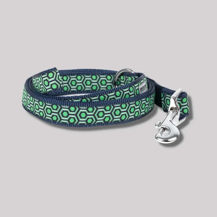 The Worthy Dog Navy Hexagon Leash 5/8”X5′