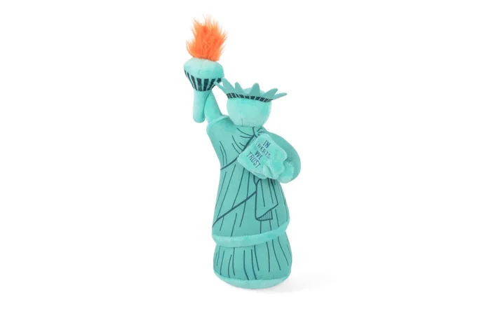 Totally Touristy – NYC Lady Liberty
