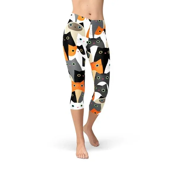 Women’s All Over Cats Capri Leggings