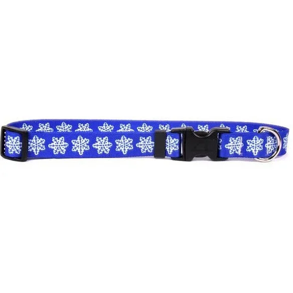 Yellow Dog Design – Blue Snowflake Cat Collar