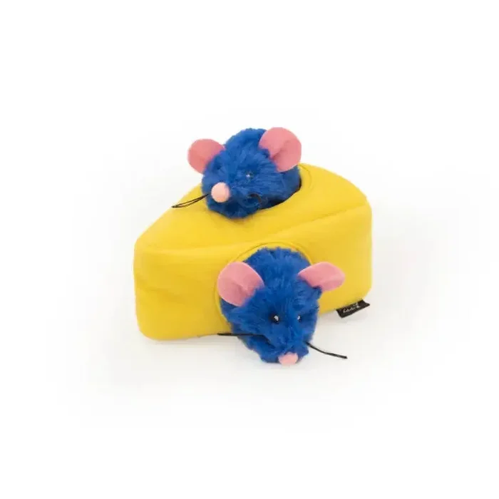 ZippyClaws – Cat Burrow Mice ‘n Cheese